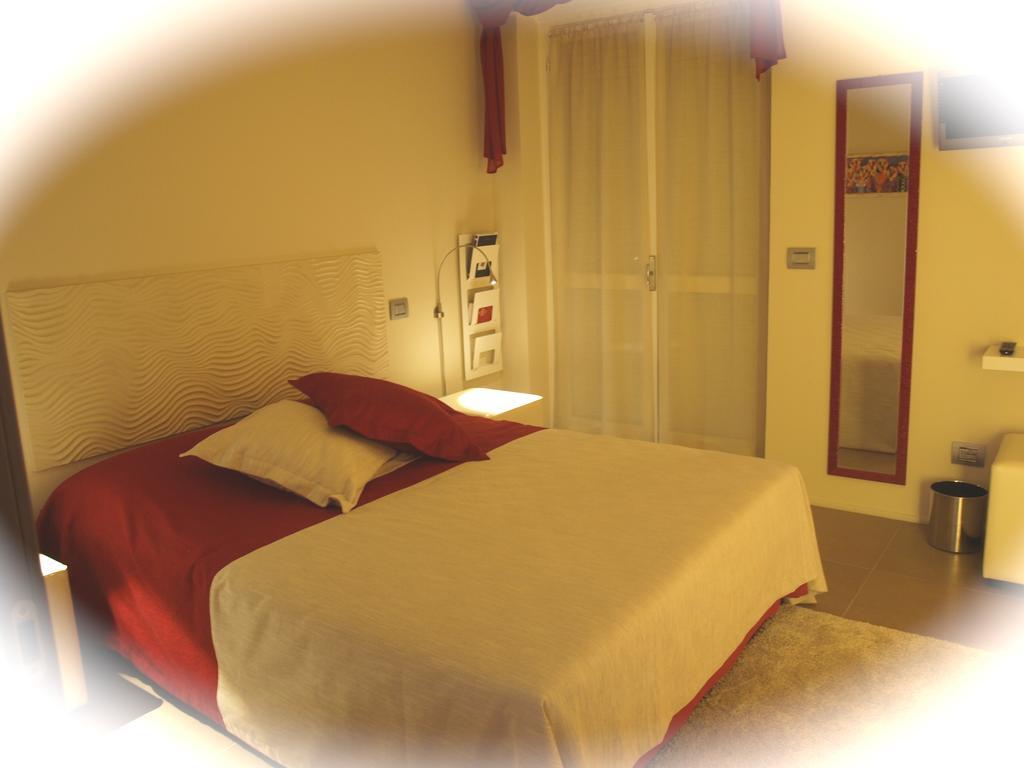 B&B Fuori Le Mura 凯拉斯科 客房 照片
